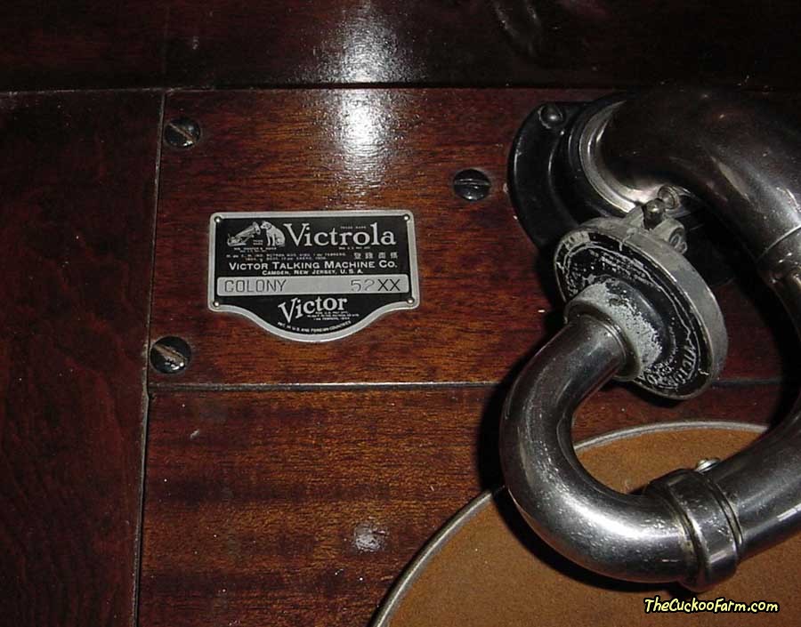 Victor Colony Model Victrola Front