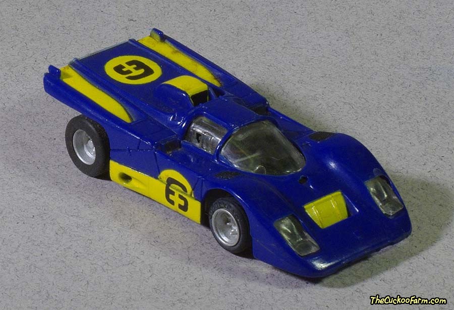 #6 Ferrari 512M slot car.